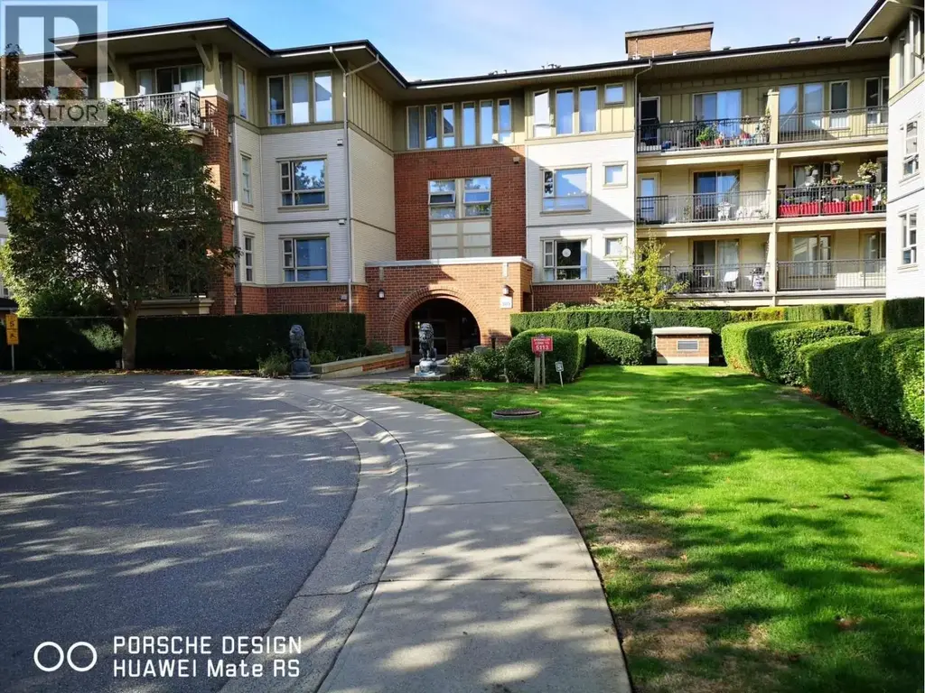 2309 5113 Garden City Road, Richmond