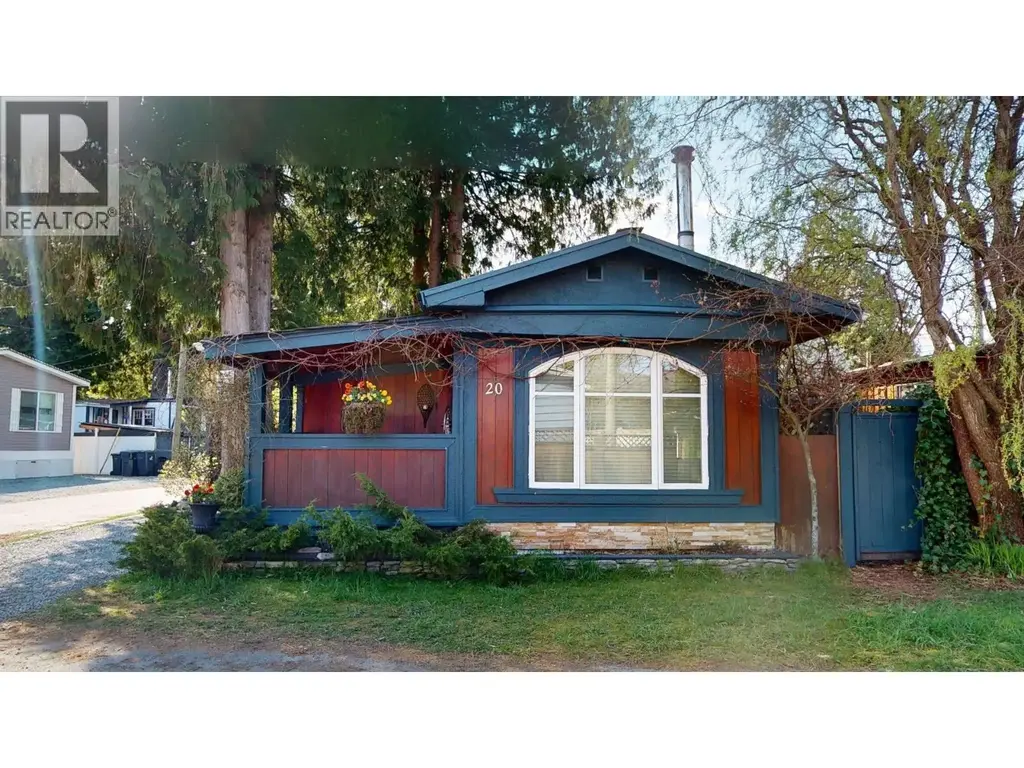 20 40022 Government Road, Squamish