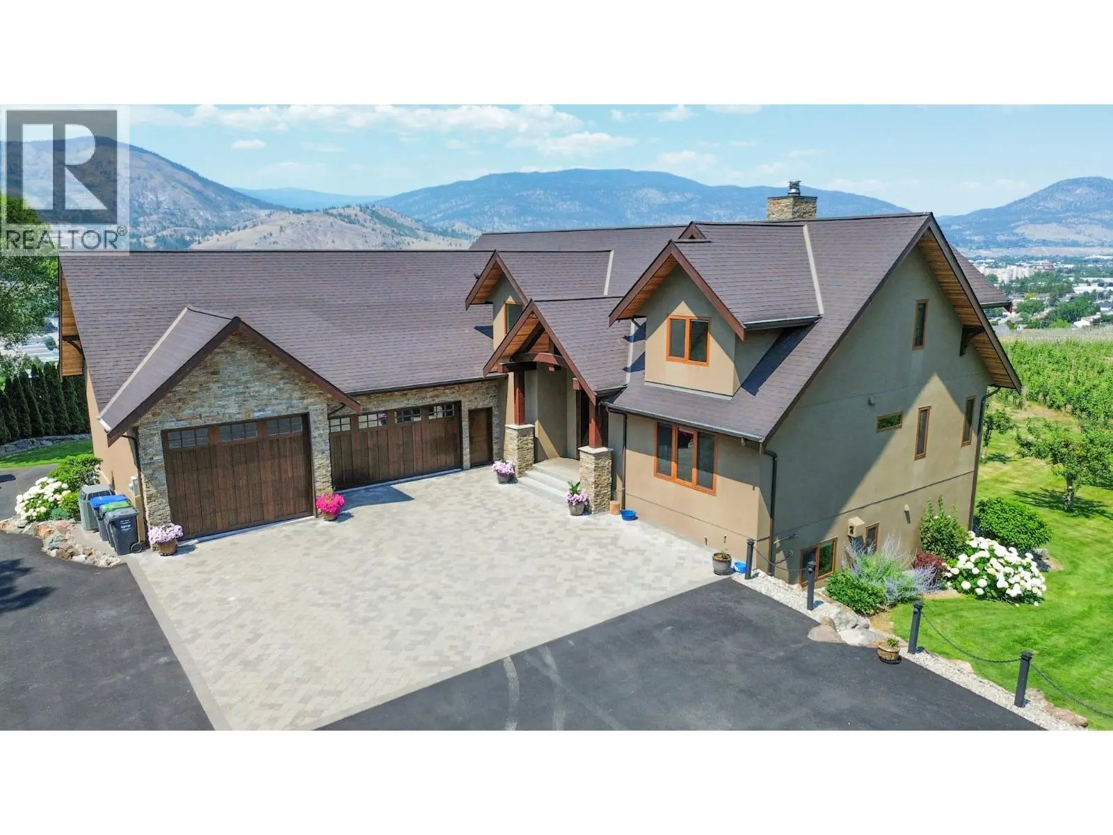 Photo of Listing #10384200