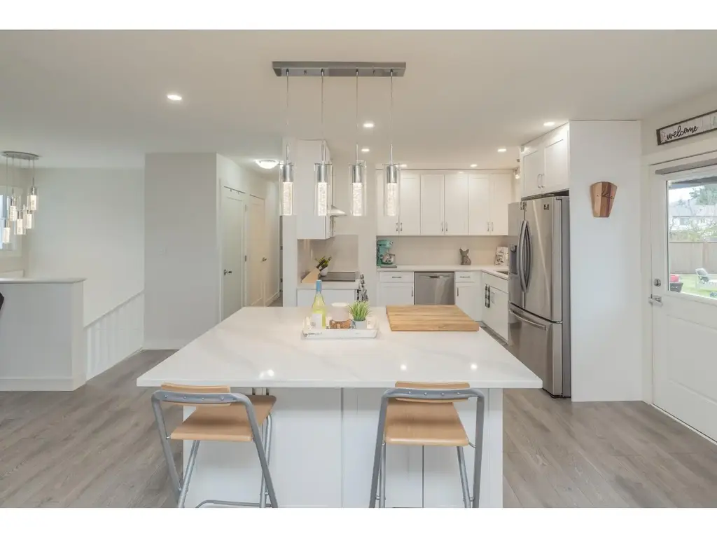 32073 Westview Avenue, Mission