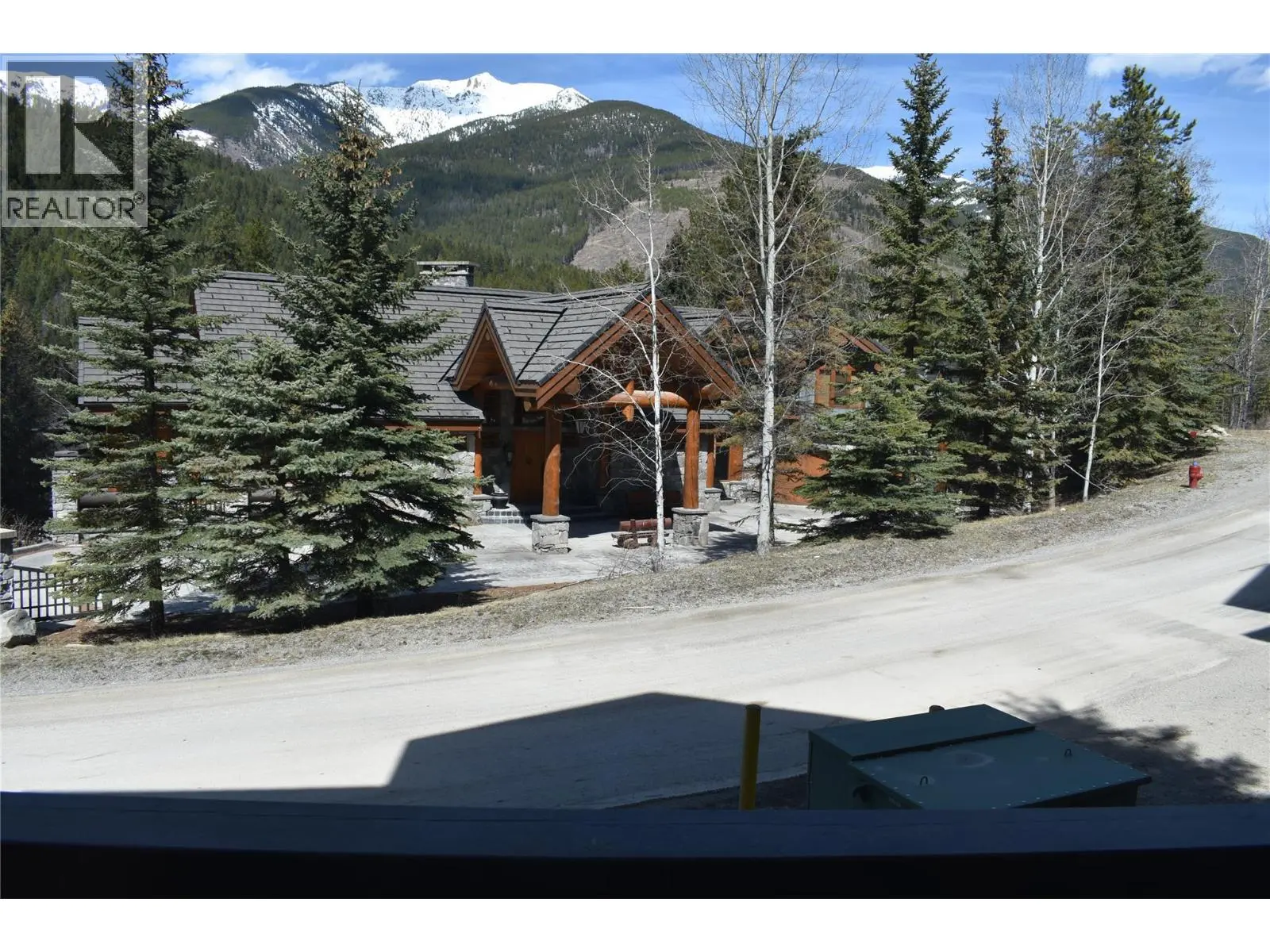 Photo of Listing #10384372