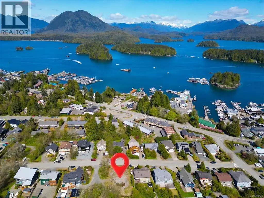 603 Pfeiffer Cres, Tofino