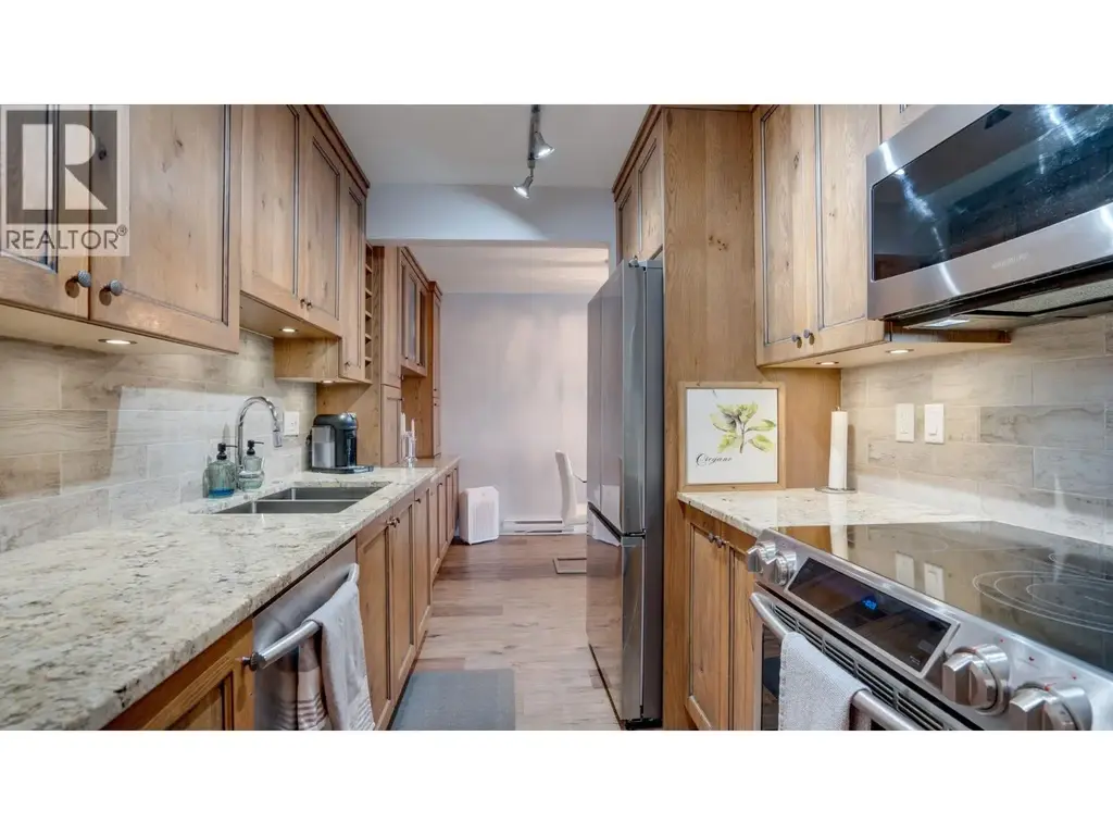 575 Sutherland Avenue Unit# 222, Kelowna