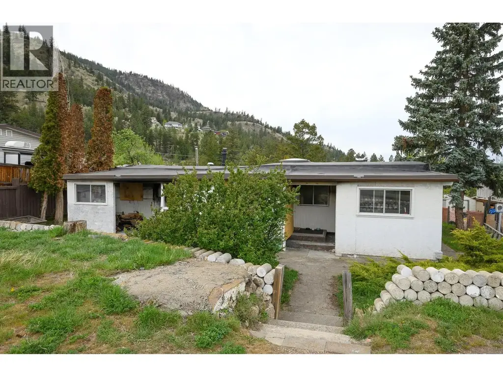 861 Klahanie Drive, Kamloops