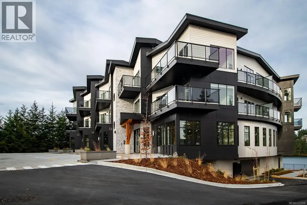 301 4474 Wellington Rd, Nanaimo