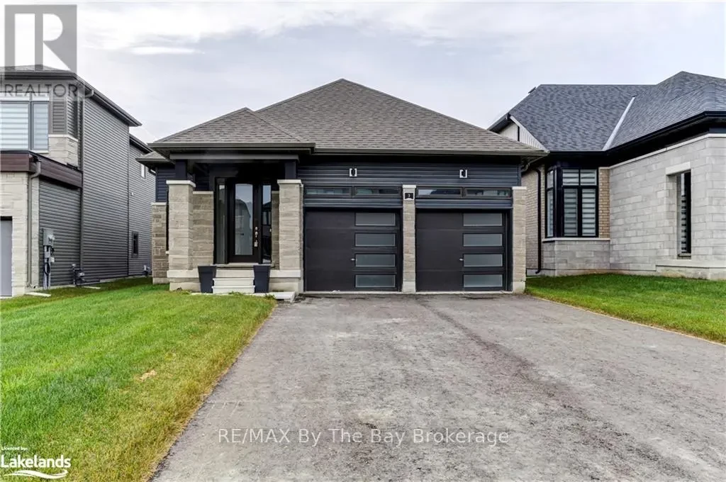 3 Rosanne Circle, Wasaga Beach