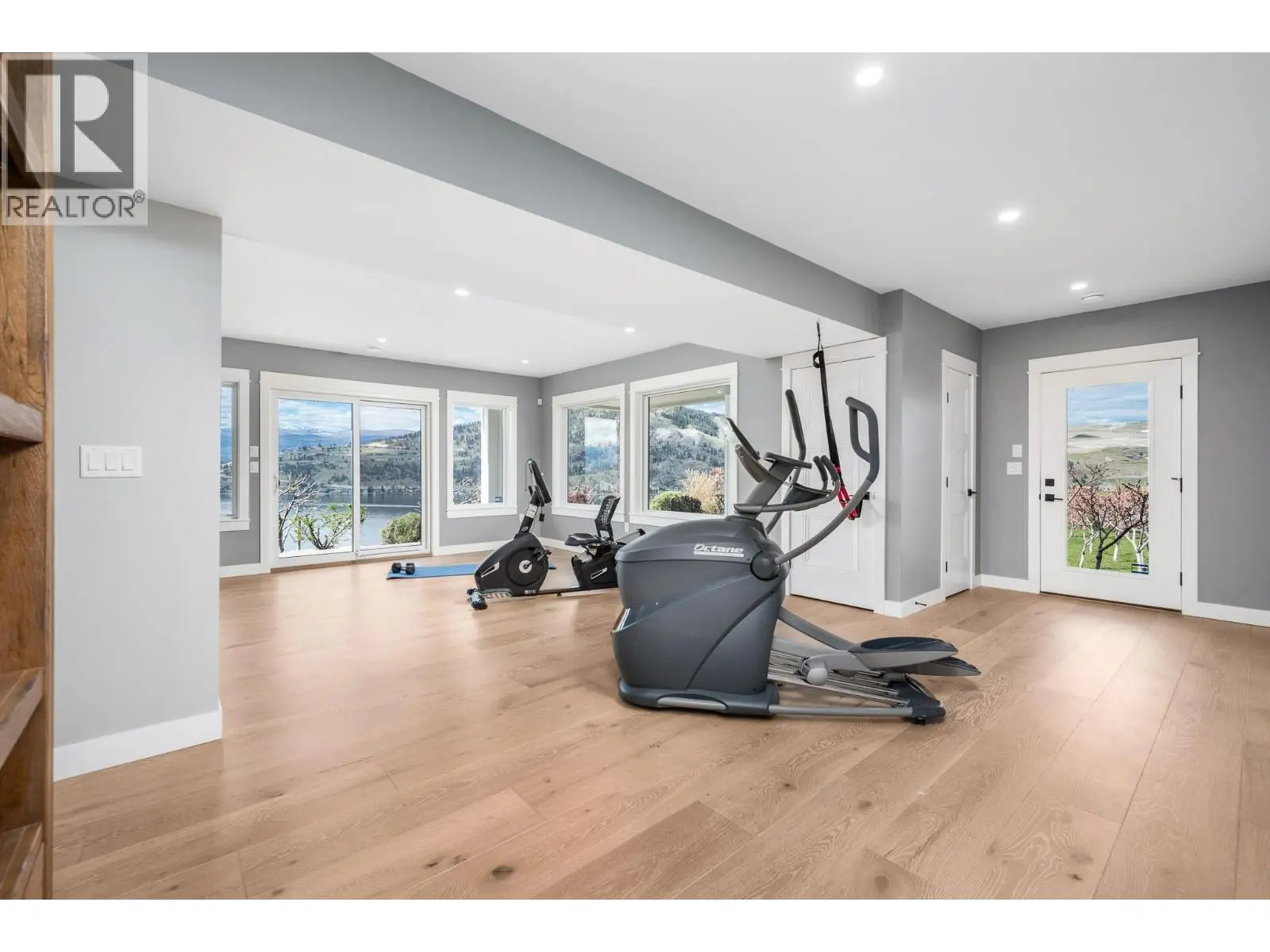 8000 Bench Row Road. Vernon, British Columbia