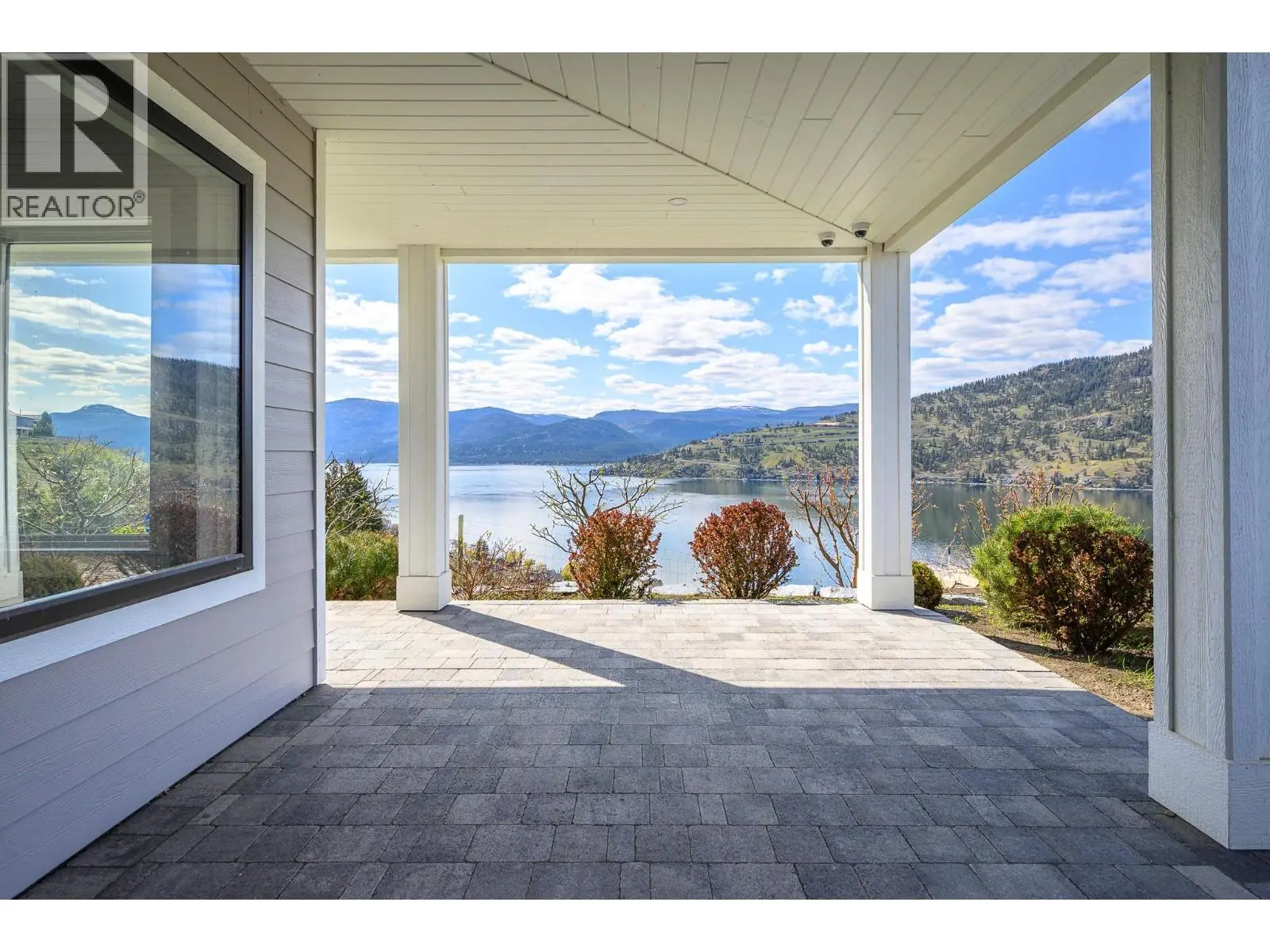 8000 Bench Row Road. Vernon, British Columbia