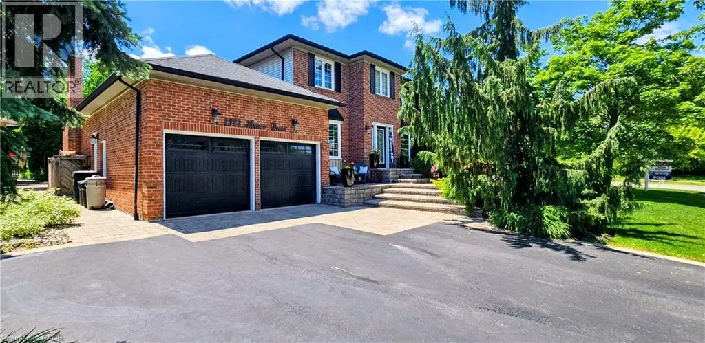 2324 Homer Drive, Burlington