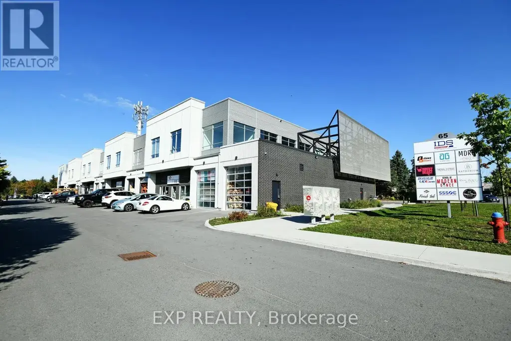 113+213 - 65 Denzil Doyle Court, Ottawa