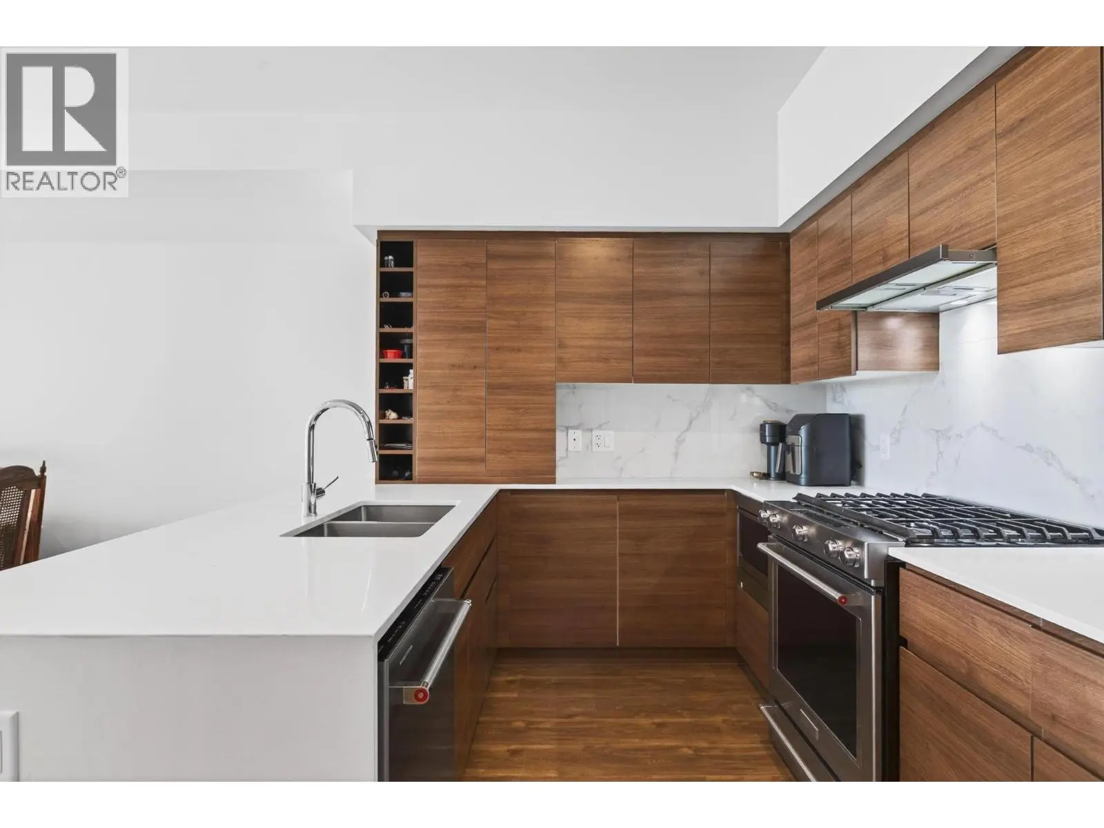 1925 Enterprise Way Unit# 412. Kelowna, British Columbia