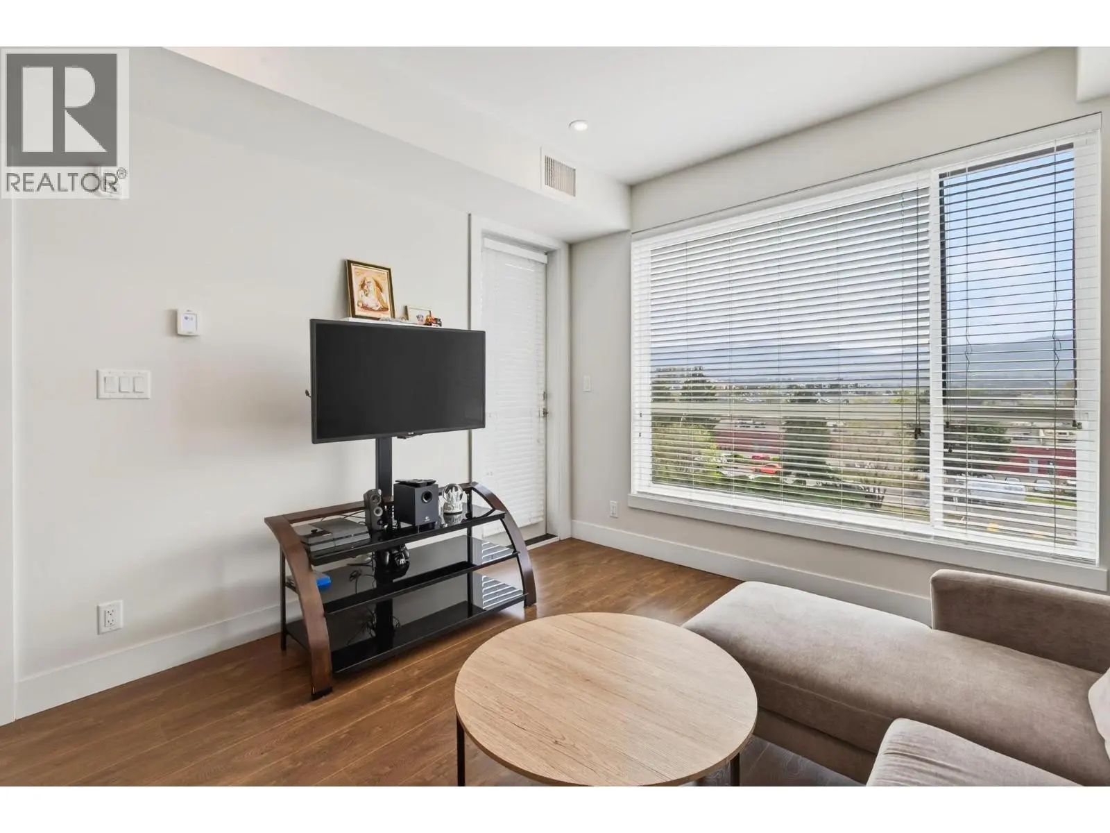 1925 Enterprise Way Unit# 412. Kelowna, British Columbia