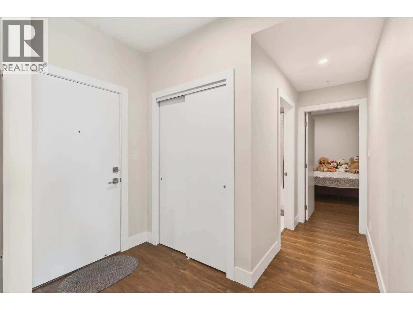1925 Enterprise Way Unit# 412. Kelowna, British Columbia