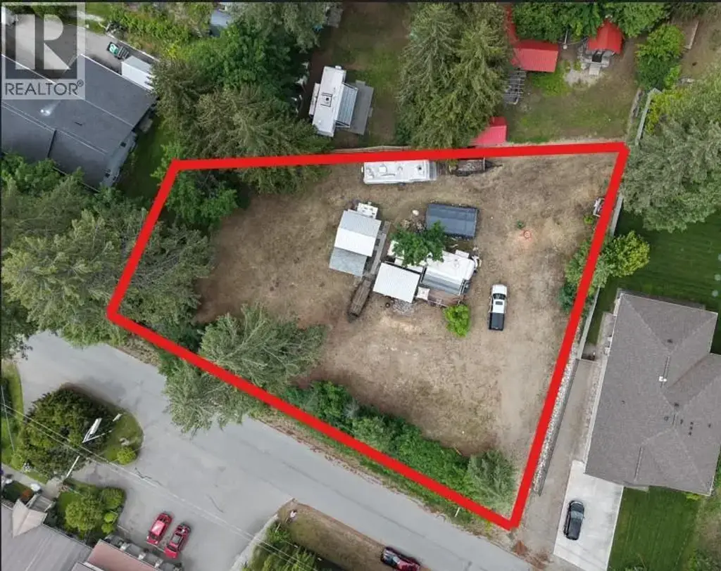 60 Kingsley Road, Christina Lake