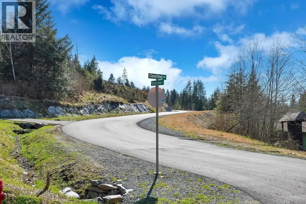 16911 Beachview Dr, Port Renfrew