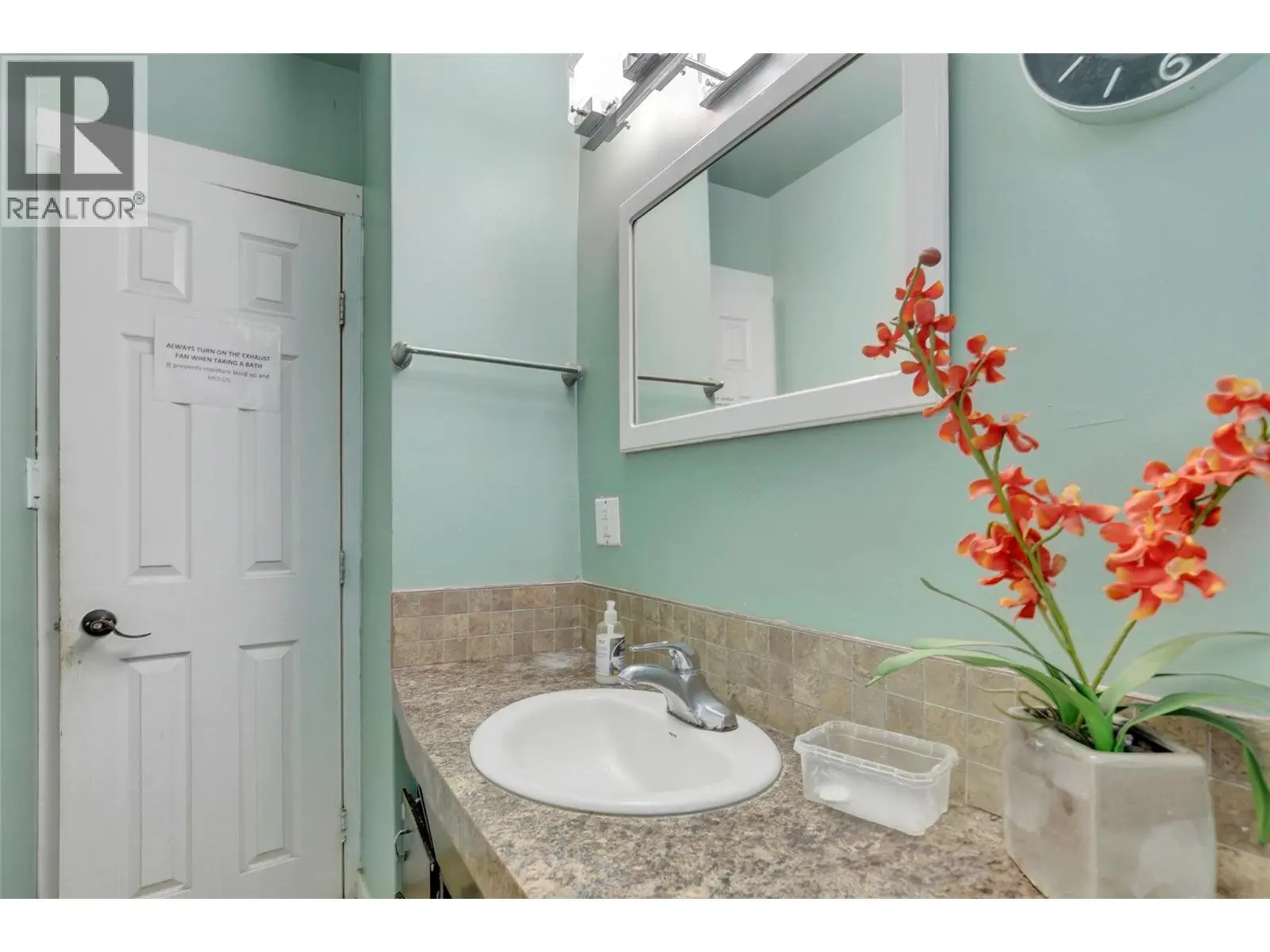 1331 Belaire Avenue. Kelowna, British Columbia