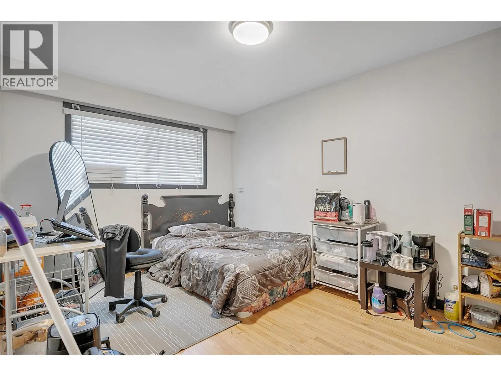 1331 Belaire Avenue. Kelowna, British Columbia
