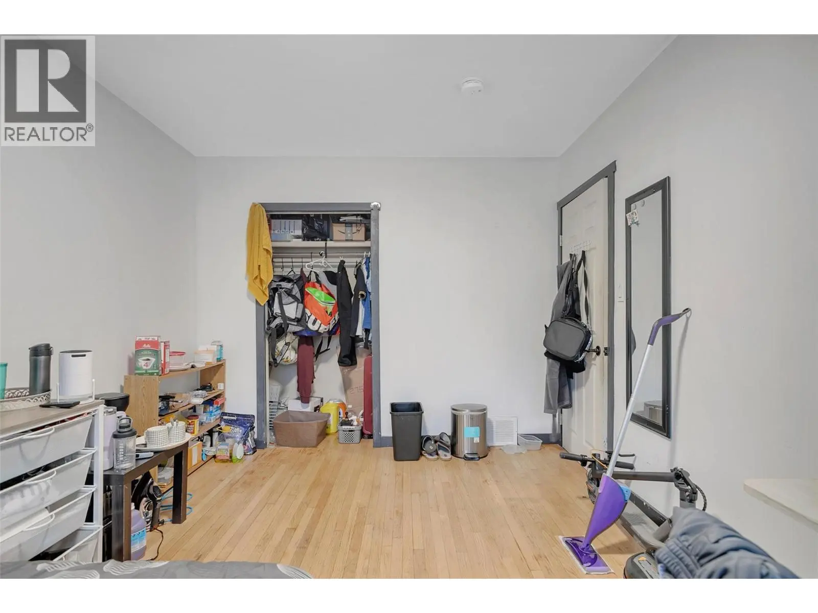 1331 Belaire Avenue. Kelowna, British Columbia