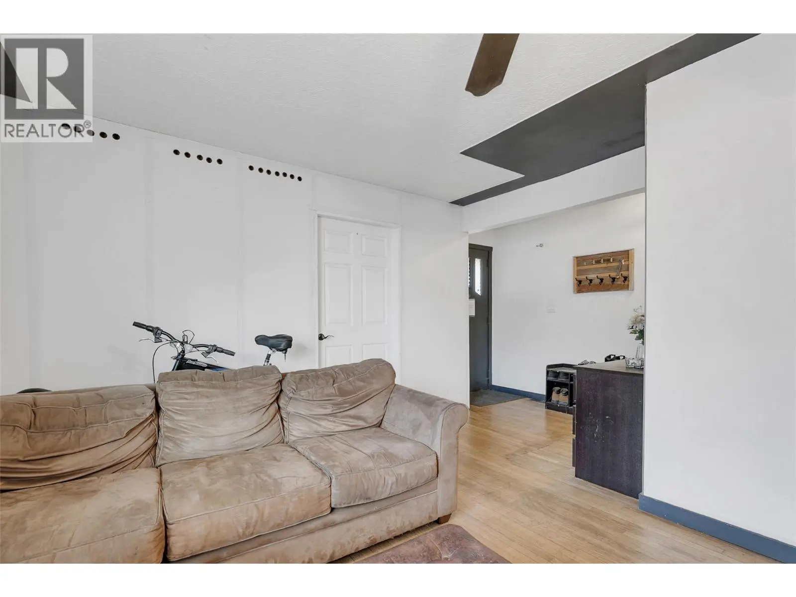 1331 Belaire Avenue. Kelowna, British Columbia