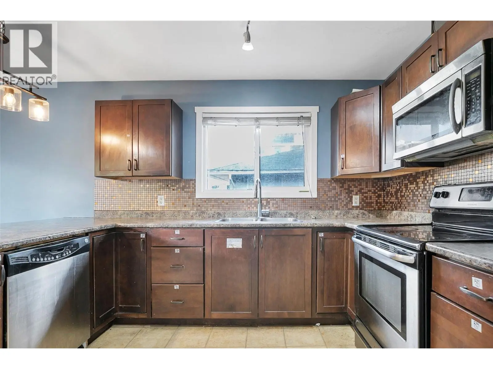 1331 Belaire Avenue. Kelowna, British Columbia