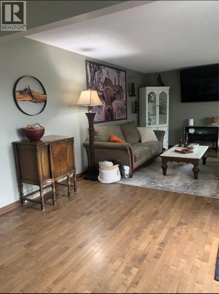 410 Milton Road. Kelowna, British Columbia