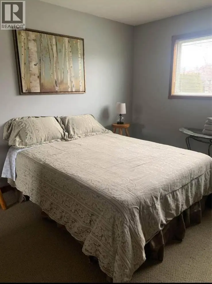 410 Milton Road. Kelowna, British Columbia