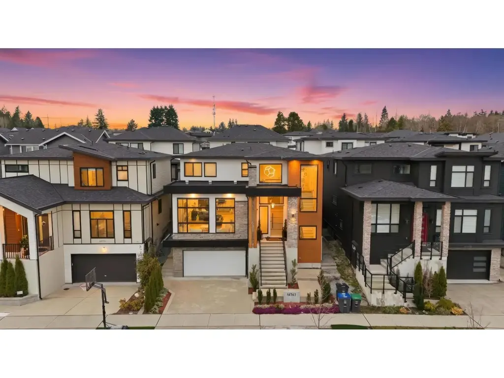 16767 18 Avenue, Surrey