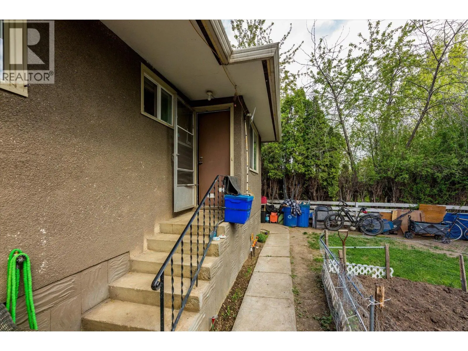 1333 Belaire Avenue. Kelowna, British Columbia