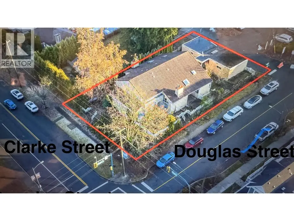 2201 Clarke Street, Port Moody