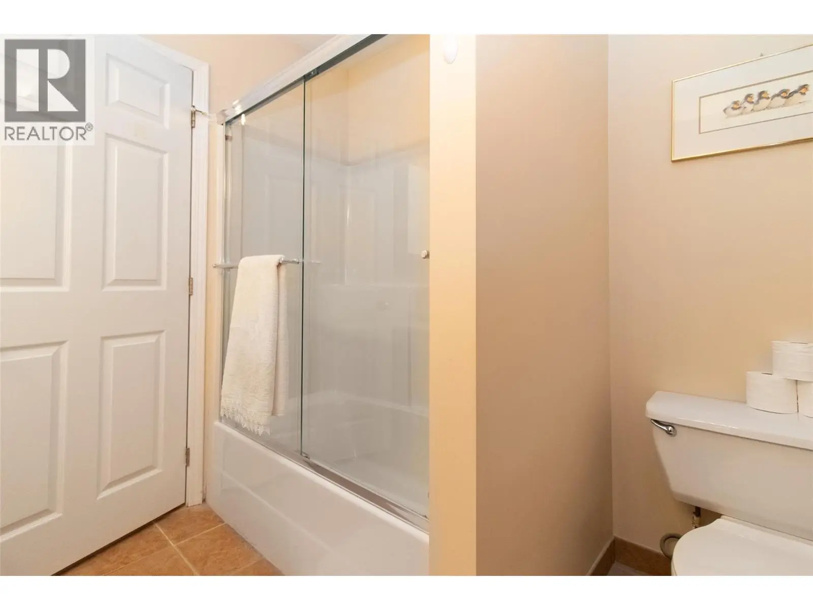 1874 Parkview Crescent Unit# 38. Kelowna, British Columbia