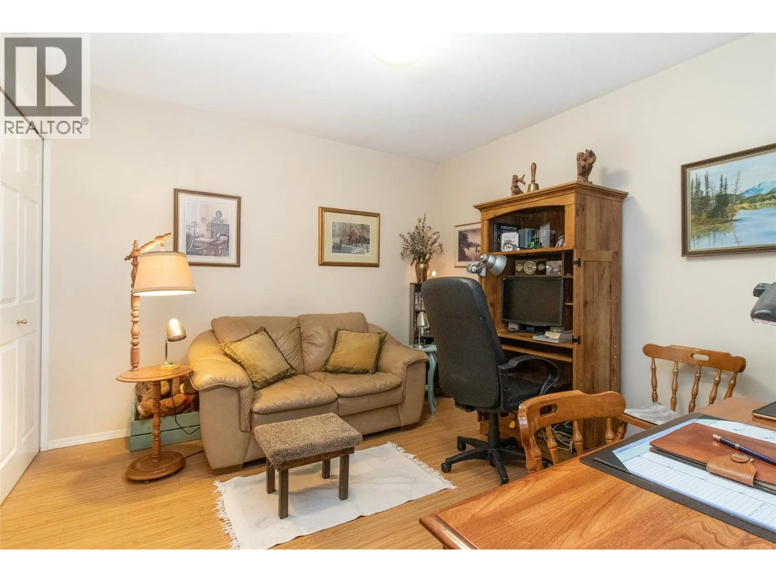 1874 Parkview Crescent Unit# 38. Kelowna, British Columbia