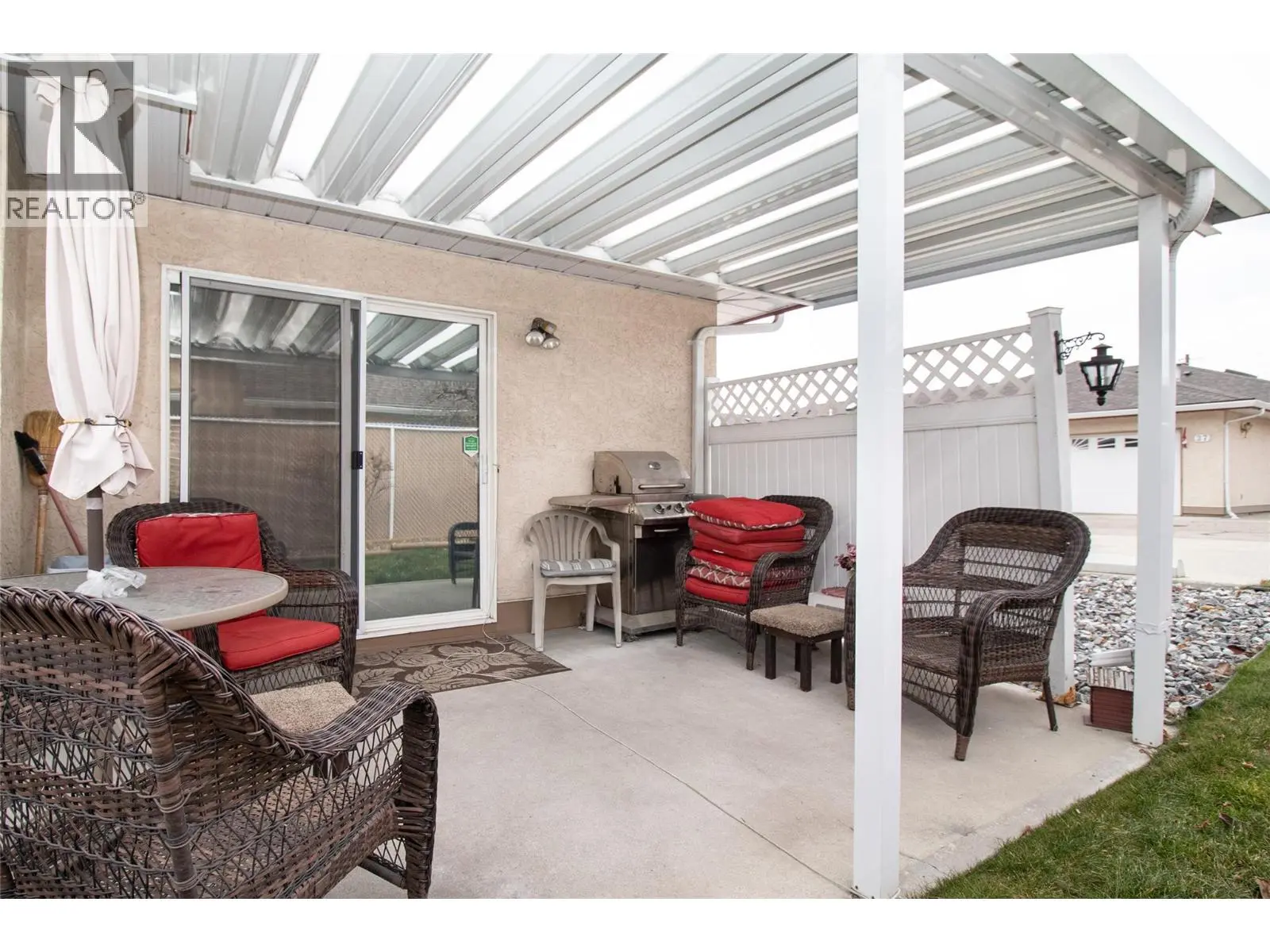 1874 Parkview Crescent Unit# 38. Kelowna, British Columbia