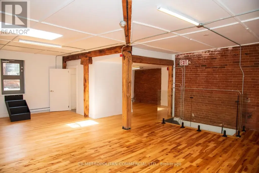 7-rear - 531-533 Yonge Street, Toronto (Church-Yonge Corridor)