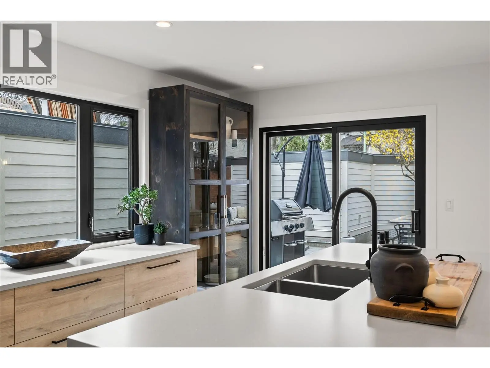 2831 Abbott Street. Kelowna, British Columbia