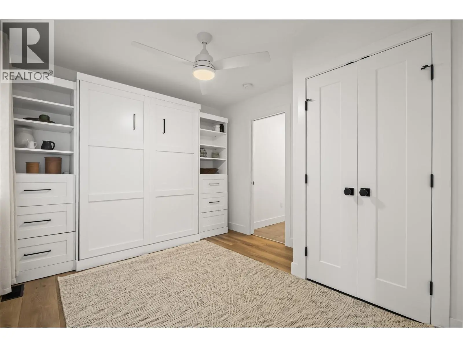 2831 Abbott Street. Kelowna, British Columbia