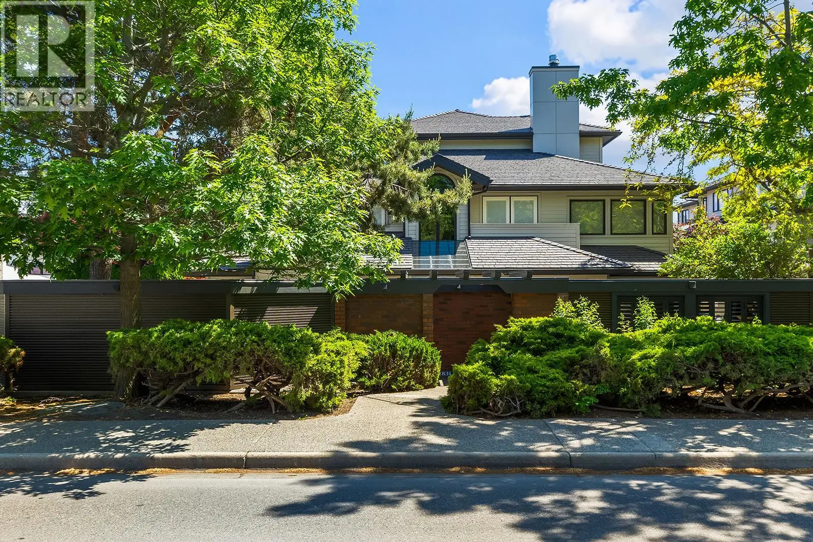 2831 Abbott Street. Kelowna, British Columbia