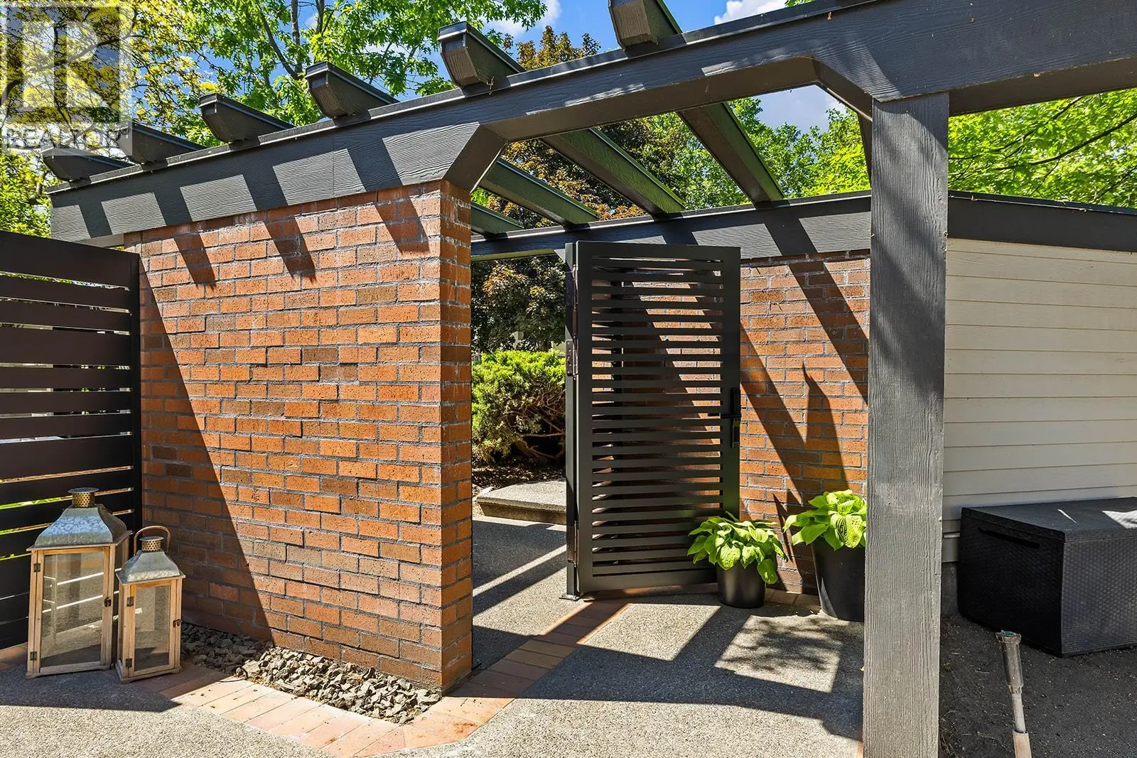 2831 Abbott Street. Kelowna, British Columbia
