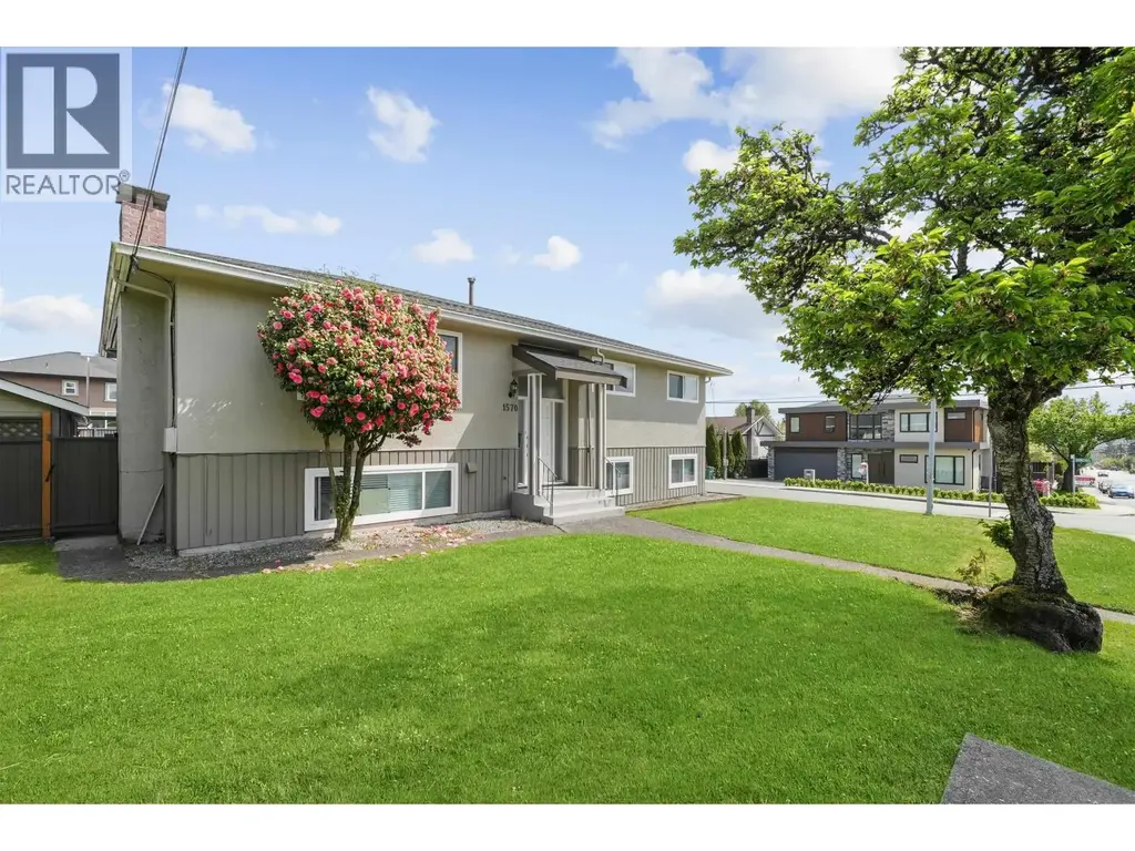 1570 Sperling Avenue, Burnaby