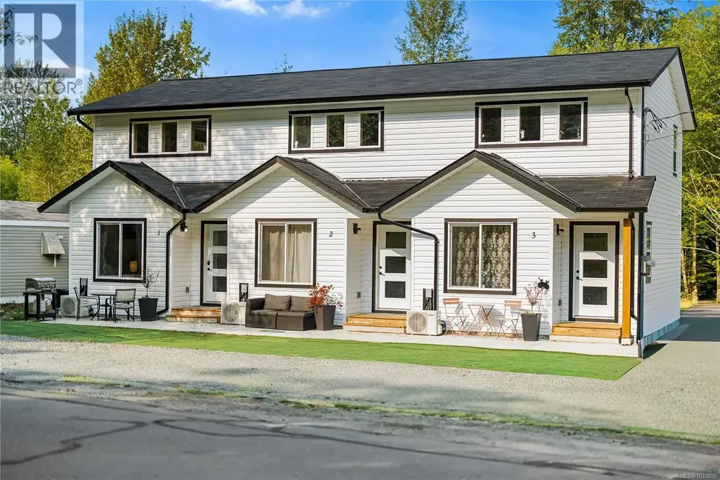 707 Kelsey Way, Sayward