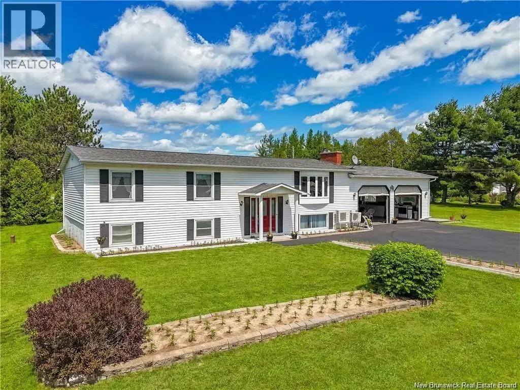 261 Route 105, Maugerville