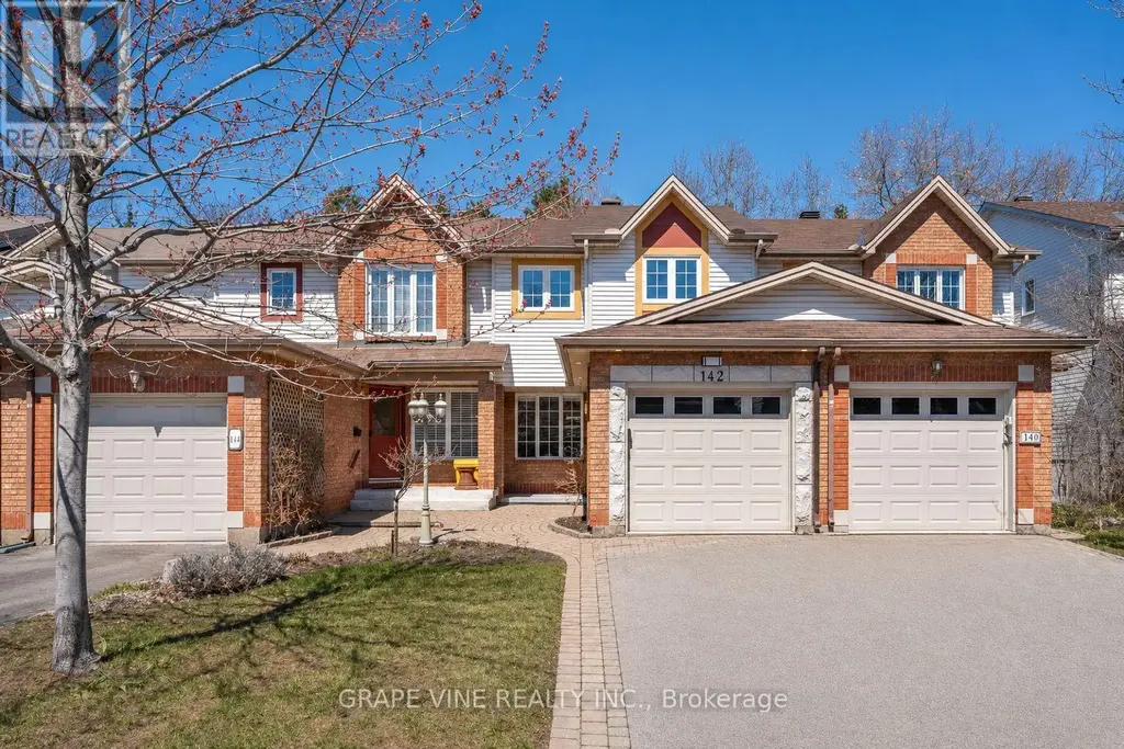 142 College Circle, Ottawa