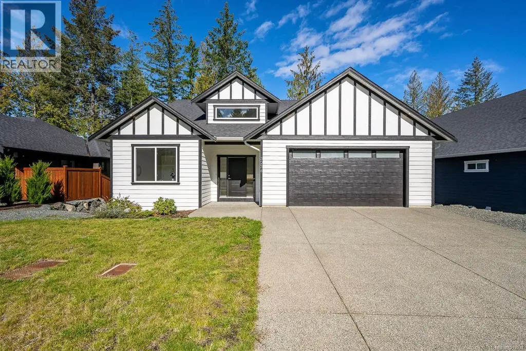 3236 Klanawa Cres, Courtenay