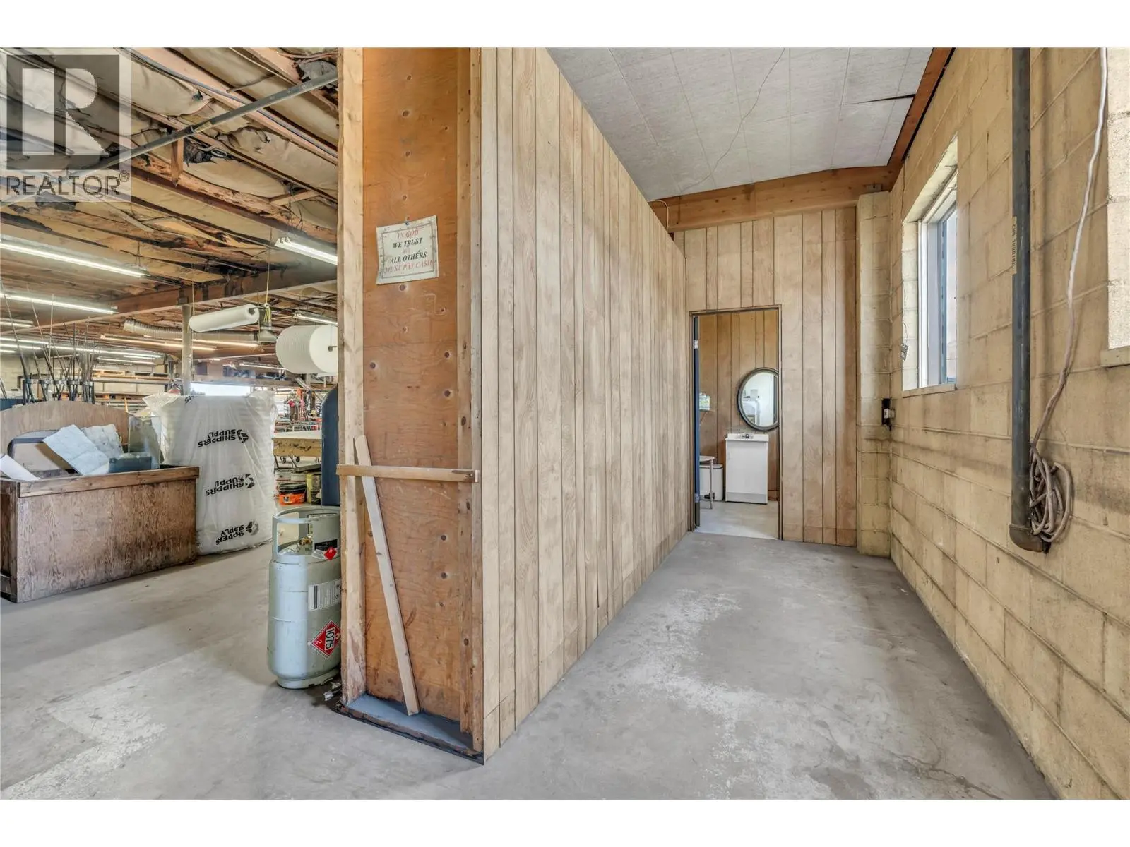 15817 Logie Road. Summerland, British Columbia