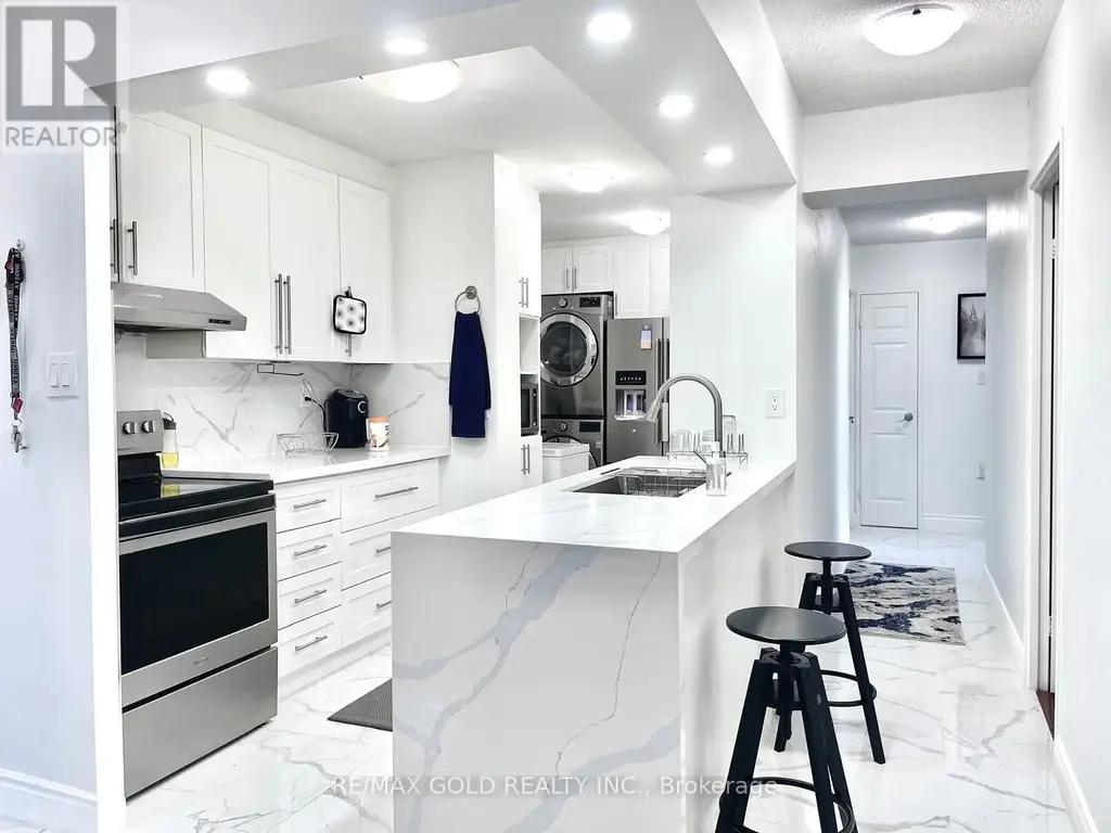 1611 - 390 Dixon Road, Toronto (Kingsview Village-The Westway)