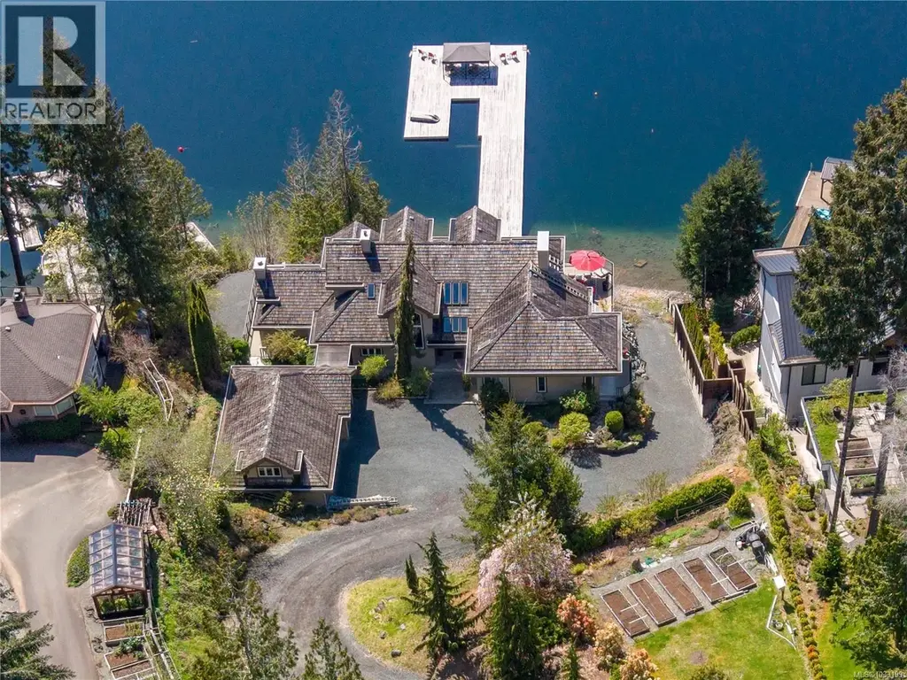 8396 Bloedel Dr, Port Alberni