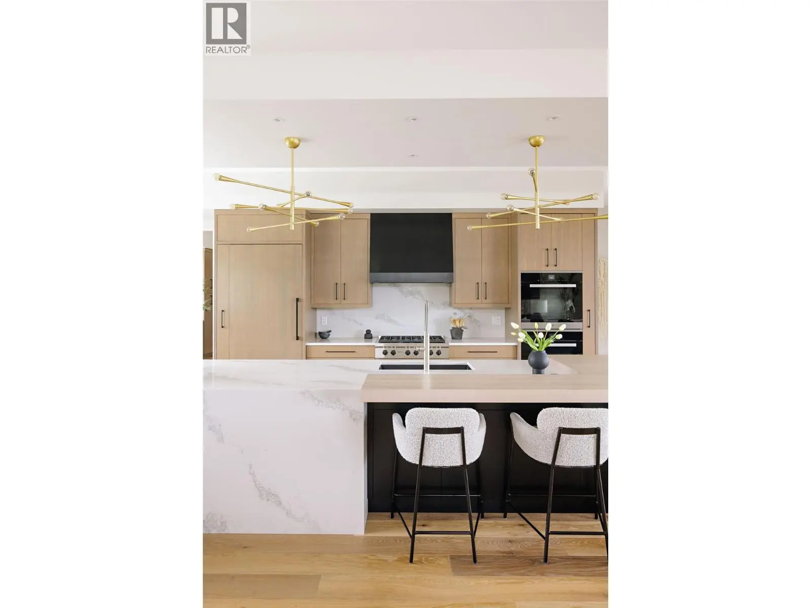 140 Oliver Place. Penticton, British Columbia