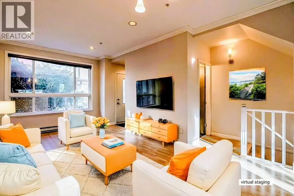12 8088 Spires Gate, Richmond