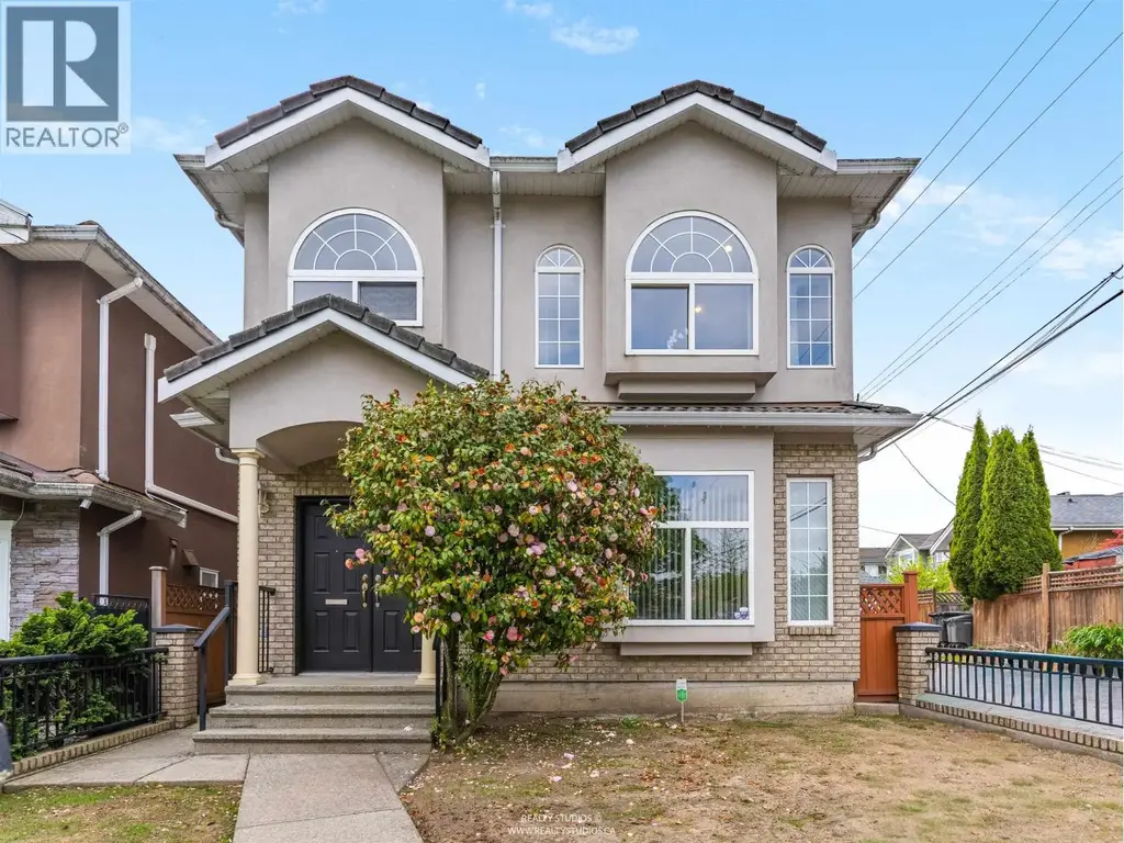 5323 Dumfries Street, Vancouver