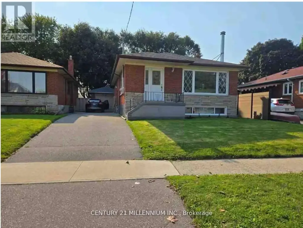 9 Tralee Avenue, Toronto (Morningside)
