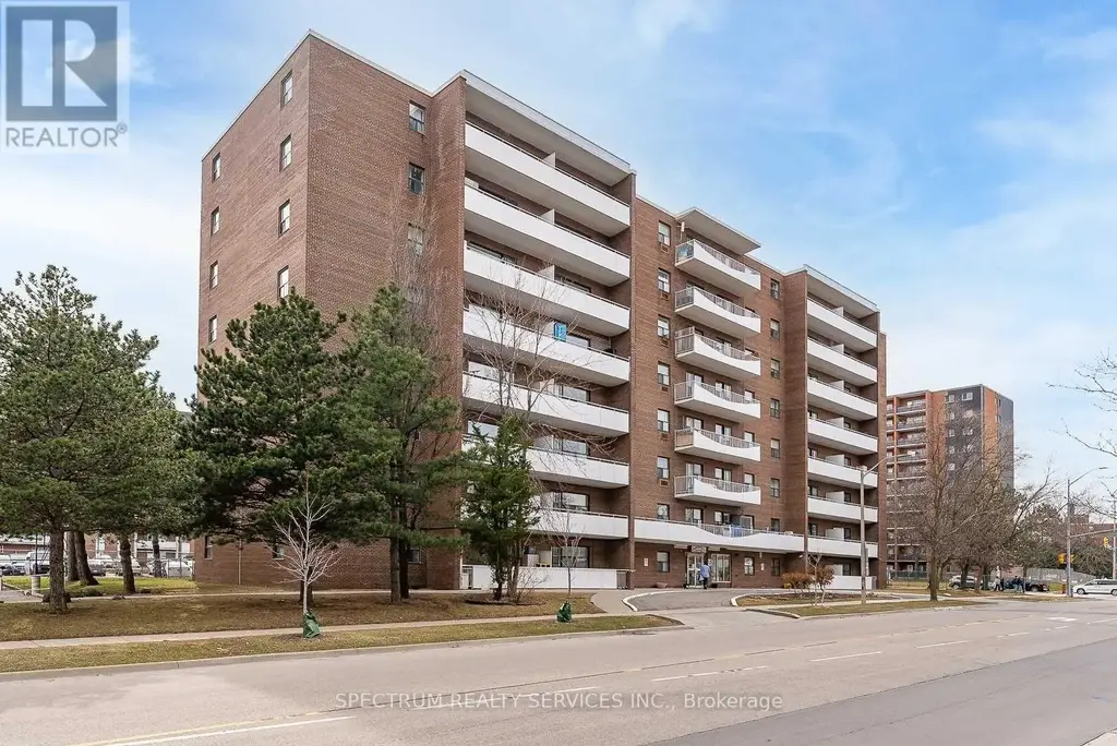 808 - 3320 Fieldgate Drive, Mississauga (Applewood)